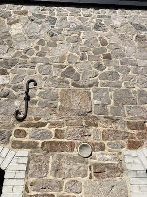 Main de la justice - moulin