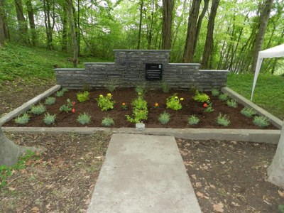 Monument aux fusillés du 5 septembre 1944 à Jemelle