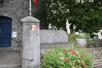 Monument aux morts des deux Guerres, Wavreille