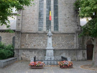 Monument aux morts et aux combattants des deux guerres