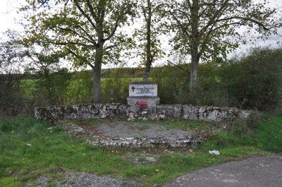 Monument en mémoire des résistants (Chemin des pèlerins)