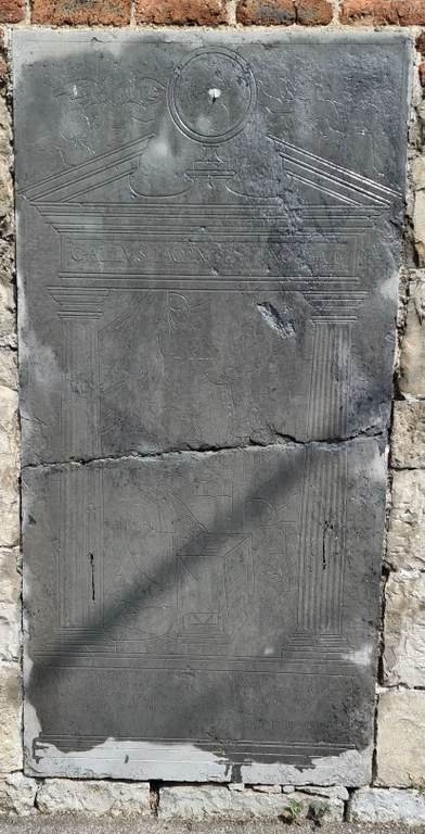 Stèle funéraire - François Quarteau (curé de Mont-Gauthier)
