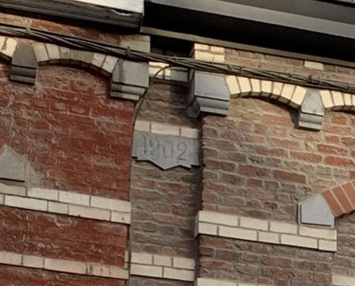 Pierre millésimée, avenue de Ninove, 73 et 75